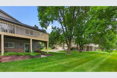 7205 Pontiac Circle, Chanhassen, MN 55317 - Photo 31