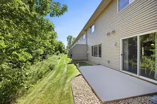 26505 Pond Ct, Elko New Market, MN 55020 - Photo 23