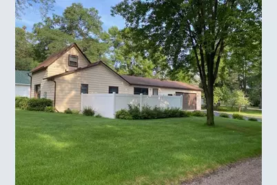 302 4th Street S, Princeton, MN 55371 - Photo 5
