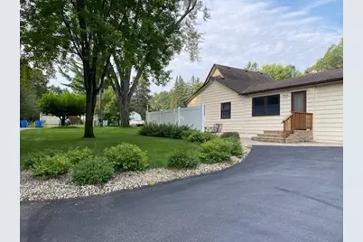 302 4th Street S, Princeton, MN 55371 - Photo 3