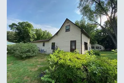 302 4th Street S, Princeton, MN 55371 - Photo 7