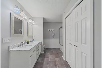1240 County Road D E #3, Maplewood, MN 55109 - Photo 17