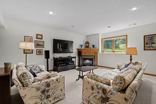 232 Wildflower Ct, Vadnais Heights, MN 55127 - Photo 23