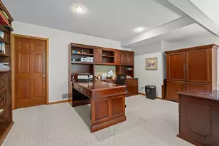 232 Wildflower Ct, Vadnais Heights, MN 55127 - Photo 25