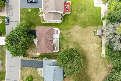 8632 Seasons Court, Woodbury, MN 55125 - Photo 37