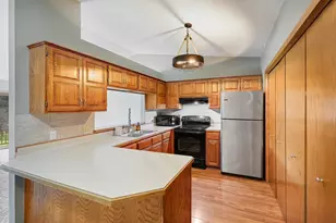 11139 Edgewood Cir N, Champlin, MN 55316 - Photo 11