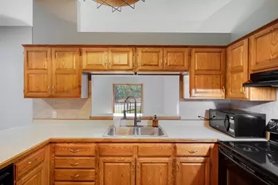 11139 Edgewood Circle N, Champlin, MN 55316 - Photo 19