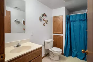 310 Haralson Ln, La Crescent, MN 55947 - Photo 15
