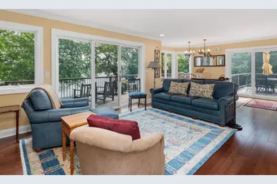 1310 Spruce Place, Orono, MN 55364 - Photo 9