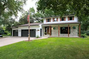 210 Interwood Dr, Glencoe, MN 55336 - Photo 1
