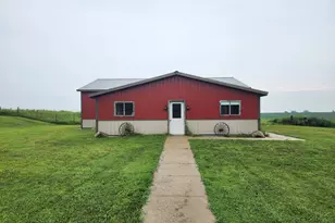 10599 State Hwy 56, Le Roy, MN 55951 - Photo 33