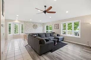 653 Grayhawk Dr, Mankato, MN 56001 - Photo 11