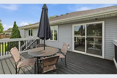653 Grayhawk Dr, Mankato, MN 56001 - Photo 15