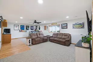 653 Grayhawk Dr, Mankato, MN 56001 - Photo 21