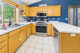 1104 Summit Way, Sauk Rapids, MN 56379 - Photo 5