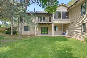 1900 Victoria Rd S, Mendota Heights, MN 55118 - Photo 9