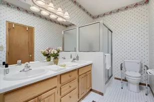 1900 Victoria Rd S, Mendota Heights, MN 55118 - Photo 23