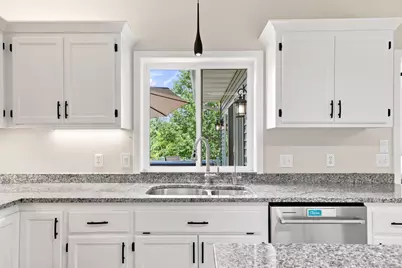2224 Manuela Drive, Chaska, MN 55318 - Photo 23