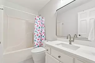 2224 Manuela Dr, Chaska, MN 55318 - Photo 45