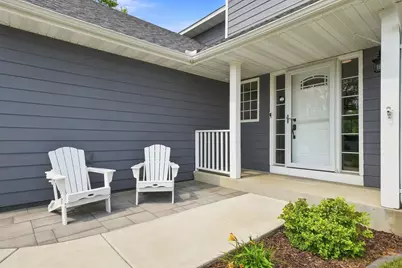 2224 Manuela Drive, Chaska, MN 55318 - Photo 7