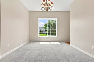 2224 Manuela Dr, Chaska, MN 55318 - Photo 29