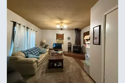 213 State Street NW, Evansville, MN 56326 - Photo 3