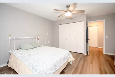 500 County Road B W #113, Roseville, MN 55113 - Photo 9