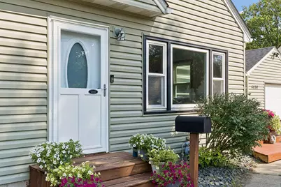 6030 Aldrich Avenue N, Brooklyn Center, MN 55430 - Photo 5