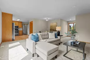 9127 Alger Ct, Inver Grove Heights, MN 55077 - Photo 41