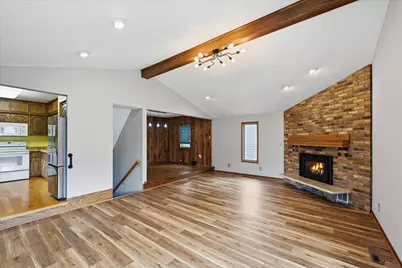 1918 Clear Avenue, Saint Paul, MN 55119 - Photo 9