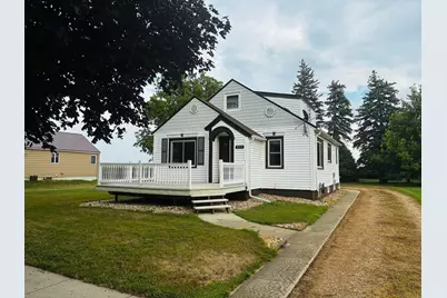 617 3rd Avenue, Brewster, MN 56119 - Photo 1