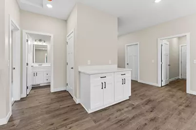 33006 Hilary Circle, Cambridge, MN 55008 - Photo 11