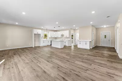 33006 Hilary Circle, Cambridge, MN 55008 - Photo 5