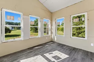 33006 Hilary Cir, Cambridge, MN 55008 - Photo 13