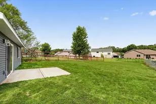 24289 Forestview Cir, Saint Augusta, MN 56301 - Photo 23