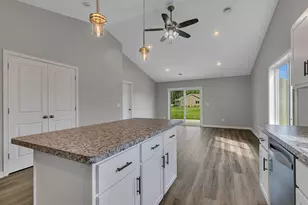 24289 Forestview Cir, Saint Augusta, MN 56301 - Photo 7