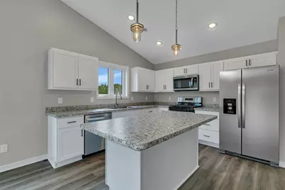 24289 Forest View Circle, Saint Augusta, MN 56301 - Photo 3