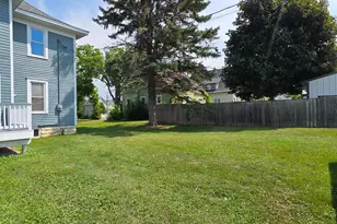 615 1st St, Kenyon, MN 55946 - Photo 9