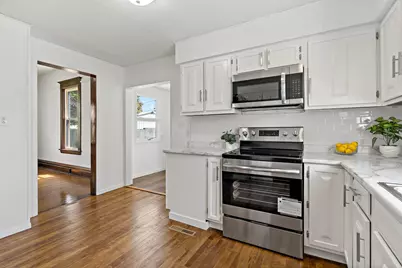 615 1st Street, Kenyon, MN 55946 - Photo 13