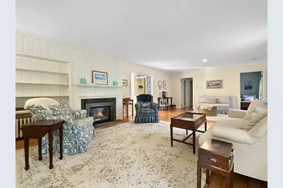 251 W Lake Street, Excelsior, MN 55331 - Photo 11