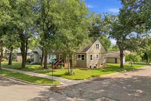 323 Sherman St, Detroit Lakes, MN 56501 - Photo 29