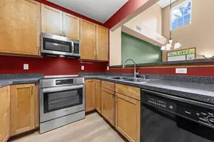941 Newport Ave, Shakopee, MN 55379 - Photo 11