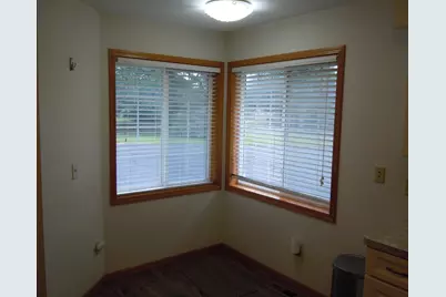 8620 Oxford Lane, Brooklyn Park, MN 55443 - Photo 5