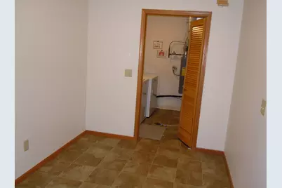 8620 Oxford Lane, Brooklyn Park, MN 55443 - Photo 15