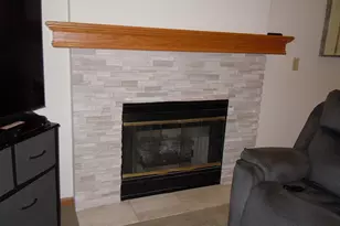 8620 Oxford Ln, Brooklyn Park, MN 55443 - Photo 7