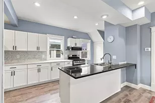 831 Smith Ave S, Saint Paul, MN 55107 - Photo 13