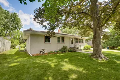 1843 Grant Road, Arden Hills, MN 55112 - Photo 31