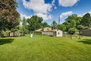 1843 Grant Rd, Arden Hills, MN 55112 - Photo 21