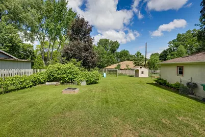 1843 Grant Road, Arden Hills, MN 55112 - Photo 19