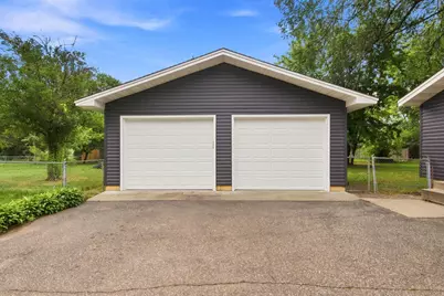 6717 Dutton Avenue, Brooklyn Park, MN 55428 - Photo 23